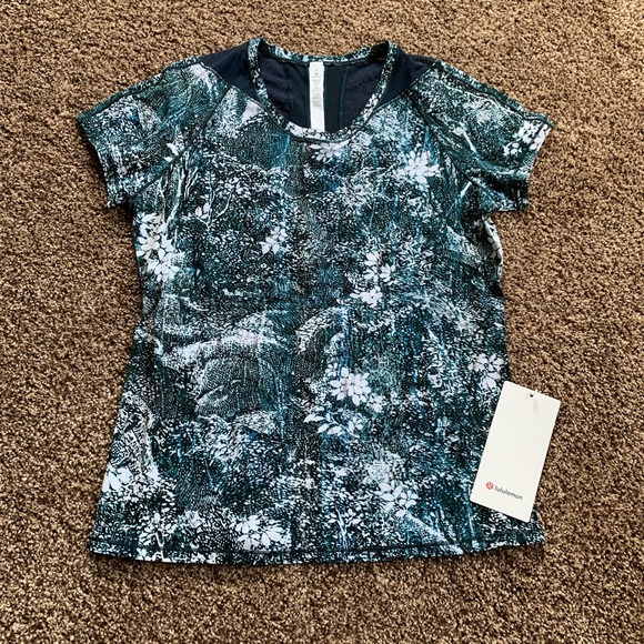 lululemon Seek the Heat Top NWT - Picture 4 of 7